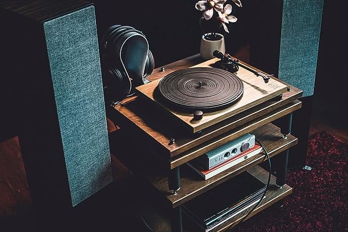 Audio-Technica AT-LPW40WN Turntable Manual Belt Drive Wood Base Walnut [Tech & Turntables]