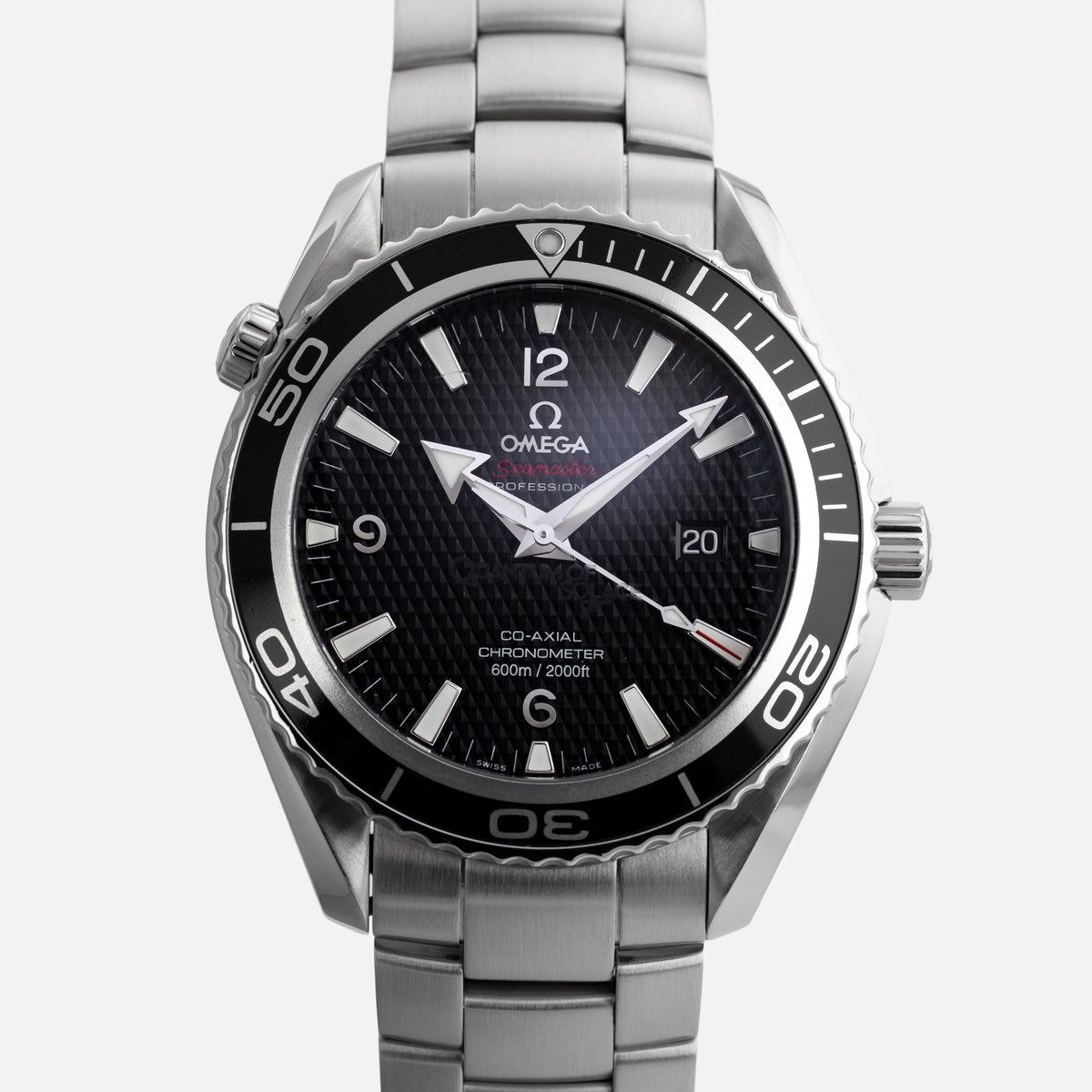 OMEGA Seamaster Planet Ocean 600M Co-Axial James Bond Quantum of Solace Limited Edition 222.30.46.20.01.001